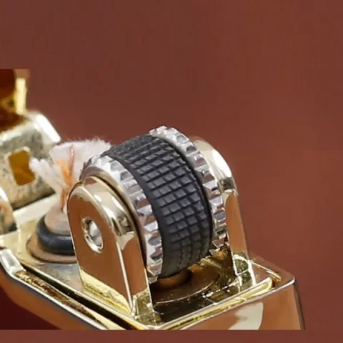 Chief CF301 бензиновая зажигалка Chief CF301 бензиновая зажигалка