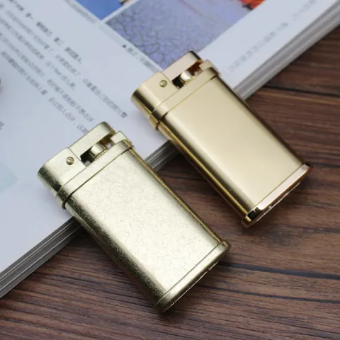 Yubang 004 бензиновая зажигалка Yubang 004 бензиновая зажигалка
