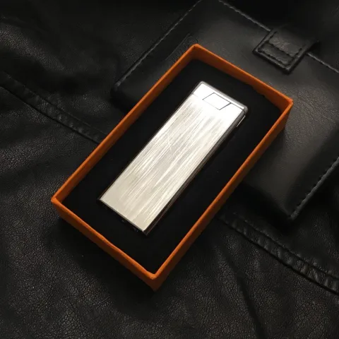 HB OB822 кремниевая турбо зажигалка
