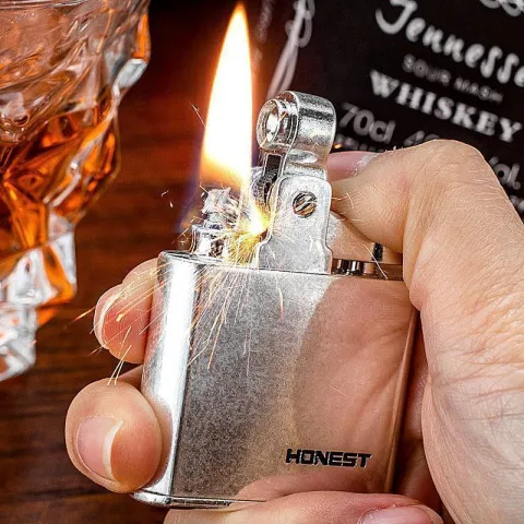 Honest BCZ707-2 бензиновая зажигалка Honest BCZ707-2 бензиновая зажигалка