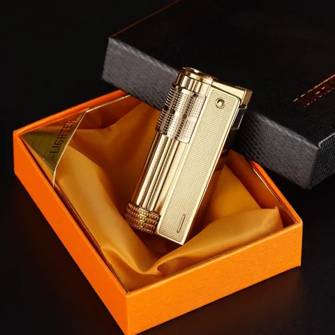 Triplex бензиновая зажигалка Triplex бензиновая зажигалка