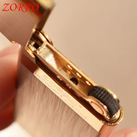 Zorro Z636 кремниевая зажигалка