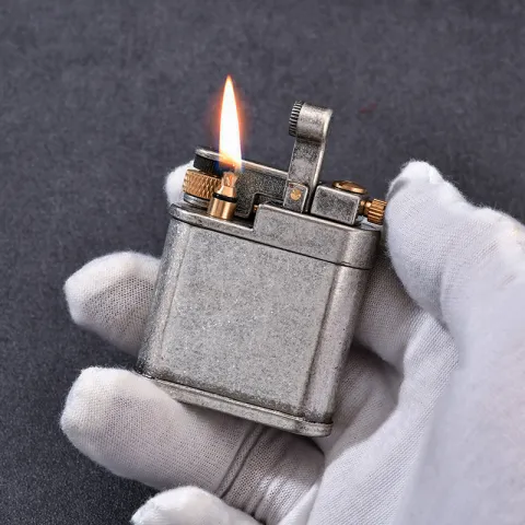 Chief CF311 бензиновая зажигалка Chief CF311 бензиновая зажигалка