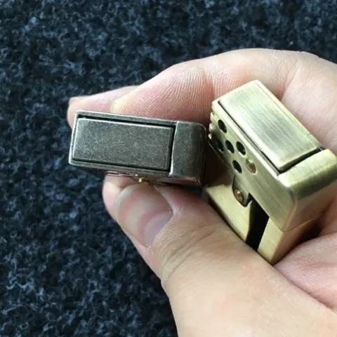 Dolphin HY696 бензиновая зажигалка Dolphin HY696 бензиновая зажигалка