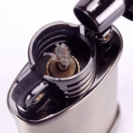 Zorro Z520 бензиновая зажигалка Zorro Z520 бензиновая зажигалка